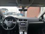 Volkswagen Golf 1.0 TSI Connected Series / Navi / Camera / P, Auto's, Voorwielaandrijving, Stof, Gebruikt, Met garantie (alle)