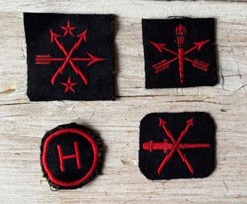 Marine Oude Emblemen 4 Stuks beschikbaar voor biedingen