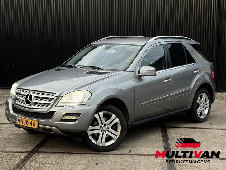 Mercedes-Benz M-klasse ML 300 V6 205 PK AUT | 3500KG TREKHAA, Auto's, Mercedes-Benz, Bedrijf, Te koop, M-Klasse, 4x4, ABS, Airbags