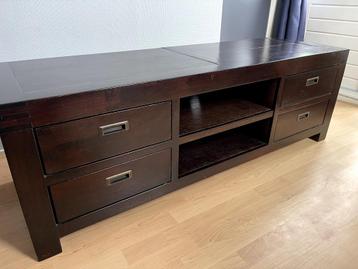 tv meubel Henders & Hazel beschikbaar voor biedingen