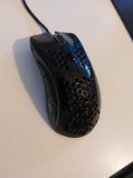 Glorious model D, Ophalen of Verzenden, Zo goed als nieuw, Gaming muis