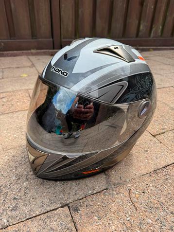Nano scooterhelm beschikbaar voor biedingen