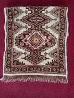 Te koop mooi vloerkleed, Zo goed als nieuw, 150 tot 200 cm, Bruin, Rechthoekig