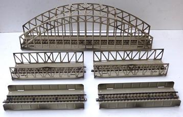 Marklin metalen bruggen 5-delige set beschikbaar voor biedingen