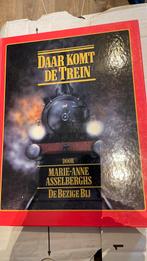 Daar komt de trein, Ophalen of Verzenden, Trein, Boek of Tijdschrift