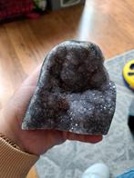 Amethist op standvlak, Verzamelen, Mineralen en Fossielen, Ophalen of Verzenden