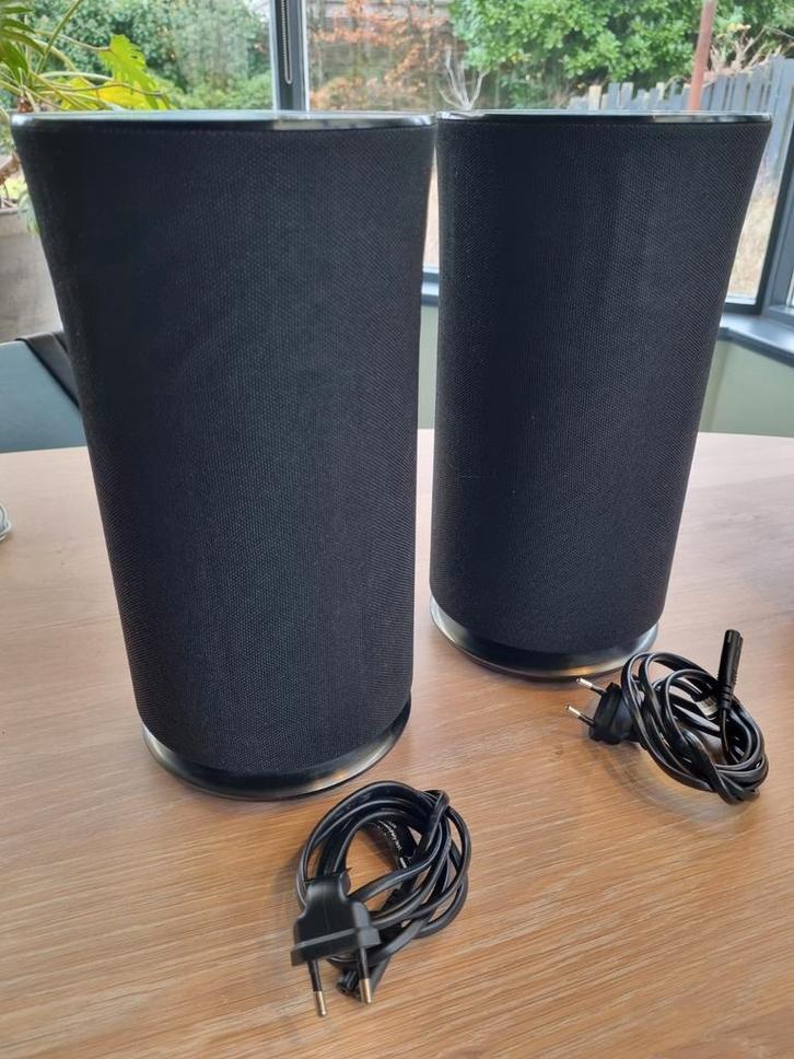 2 Samsung R5 (WAM5500) Multiroom Speakers, Audio, Tv en Foto, Luidsprekers, Gebruikt, Front, Rear of Stereo speakers, Minder dan 60 watt