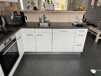 Complete hoekkeuken met inbouwapparatuur, Huis en Inrichting, Ophalen, Gebruikt, Wit, Hoekkeuken