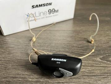Draadloze headset microfoon beschikbaar voor biedingen