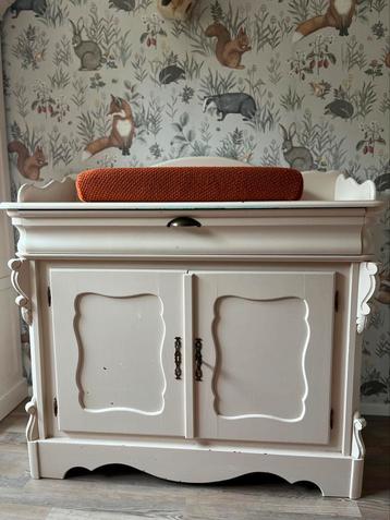 Biedermeier commode vintage  beschikbaar voor biedingen