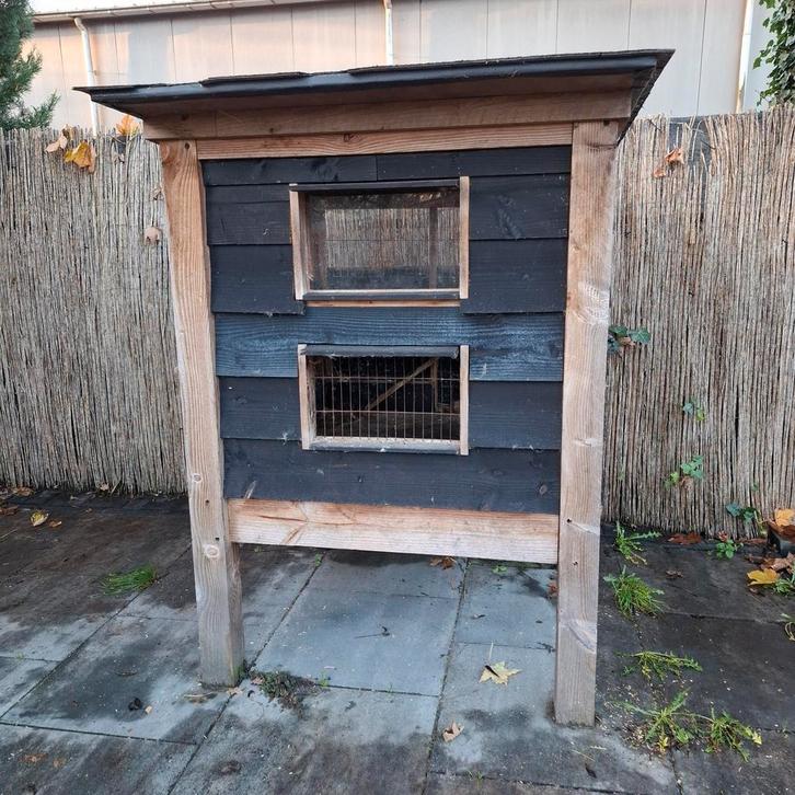 Robuust konijnenhok, Dieren en Toebehoren, Knaagdieren en Konijnen | Hokken en Kooien, Gebruikt, Hok, 90 cm of meer, 110 cm of meer