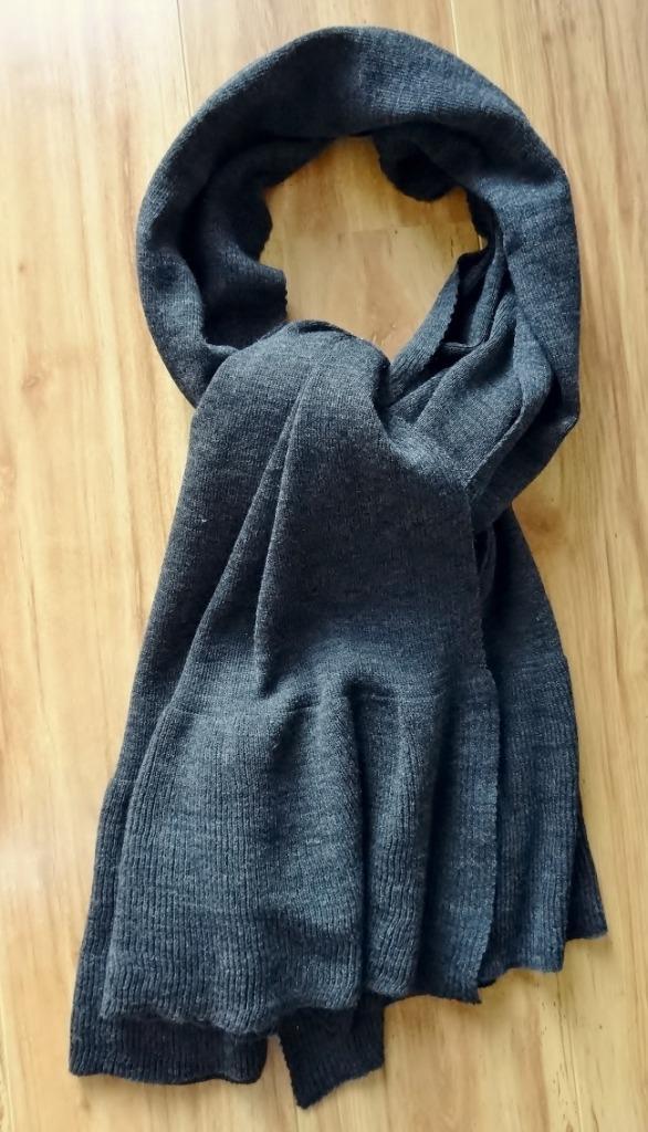 Nieuw: pashmina sjaal omslagdoek donker grijs 214x72/130 cm, Kleding | Dames, Mutsen, Sjaals en Handschoenen, Nieuw, Sjaal, Ophalen of Verzenden