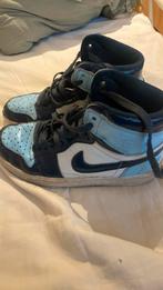 Jordans 1s blauw en donkerblauw, Kleding | Heren, Gedragen, Blauw, Ophalen of Verzenden, Sneakers of Gympen