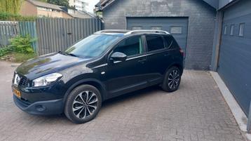 Nissan Qashqai 1.6 Connect Edition Panoramadak,Airco,Bluetoo beschikbaar voor biedingen
