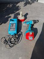 Makita Schroefmachine + 2 Accu's & Oplader, Gebruikt, Variabele snelheid, Ophalen of Verzenden, Boor- en Schroefmachine