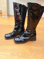 Robuuste zwarte lak laars. Maat 41, Kleding | Dames, Schoenen, Ophalen of Verzenden, Zo goed als nieuw, Zwart, Hoge laarzen