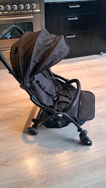 Buggy zgan beschikbaar voor biedingen