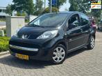 Peugeot 107 1.0-12V Millesim 200 2e eigenaar nap, Voorwielaandrijving, Euro 5, Gebruikt, 4 stoelen