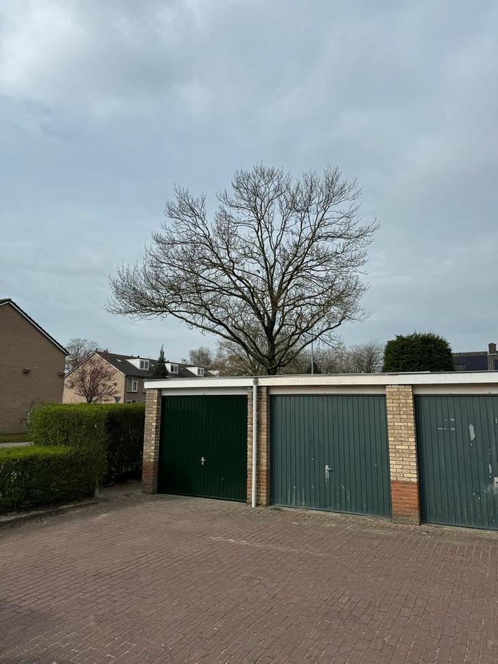 Opslag-/garagebox te huur in Hilversum – direct beschikbaar, Huizen en Kamers, Garages en Parkeerplaatsen, Noord-Holland