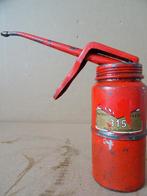 Curiosa vintage oliekannetje metalen olieflesje Kabi 14cm, Ophalen of Verzenden