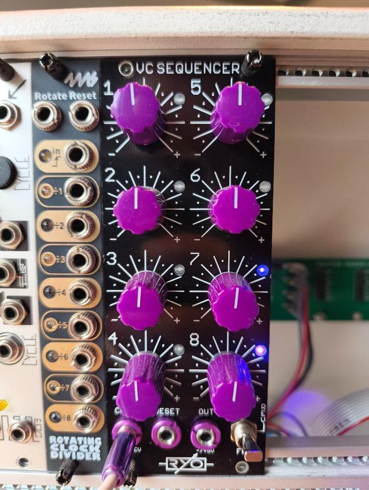 RYO VC Sequencer CUSTOM Eurorack Module, Muziek en Instrumenten, Instrumenten | Onderdelen, Zo goed als nieuw, Keyboard of Synthesizer