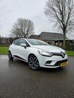 Renault Clio 1.5 dCi 90pk parelmoer wit panoramadak, Auto's, Renault, Voorwielaandrijving, Euro 6, Leder en Stof, Wit