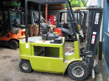 heftruck Clark beschikbaar voor biedingen