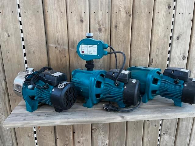 Beregening materialen  pvc buis  tyleenslang tricoflex slang, Tuin en Terras, Waterpompen, Nieuw, Elektrisch, Beregeningspomp