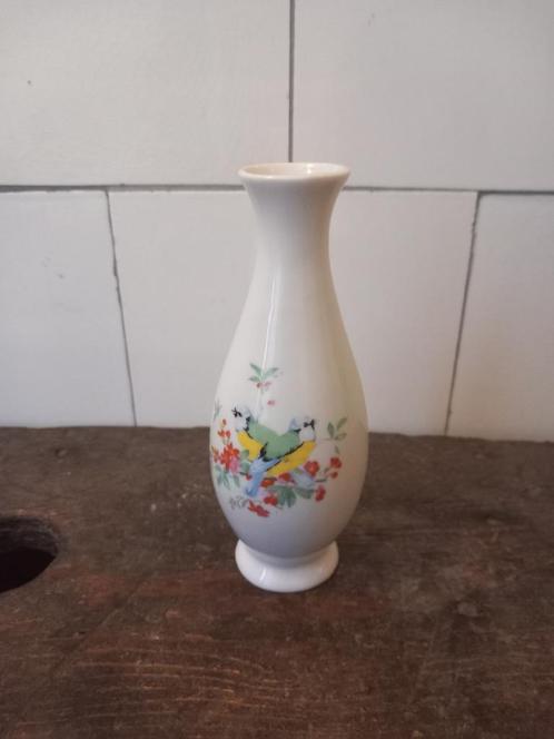 snoezig klein vintage vaasje Frankrijk vert baudet porselein, Antiek en Kunst, Curiosa en Brocante, Verzenden