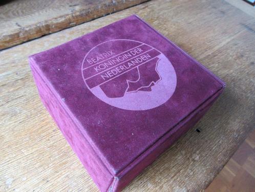 6 JAARSETS NEDERLANDSE MUNTEN 1996-2001, proof, in cassettes, Postzegels en Munten, Munten | Nederland, Koningin Beatrix, Ophalen of Verzenden