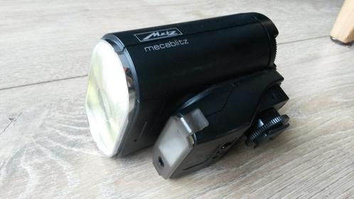 Fraaie Metz flitser 32 CT 7, Audio, Tv en Foto, Fotografie | Flitsers, Zo goed als nieuw, Metz, Kantelbaar, Ophalen of Verzenden