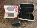 Nintendo DS Lite Special Edition - Bloemen Design!, Spelcomputers en Games, Gebruikt, Wit, Ophalen of Verzenden, Met beschermhoes of tas