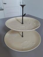 Etagere Villeroy en Boch met botanisch reliëf, Ophalen of Verzenden, Nieuw, Porselein, Overige stijlen