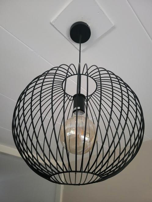 2 hanglampen zwart metaal, Huis en Inrichting, Lampen | Hanglampen, Zo goed als nieuw, Minder dan 50 cm, Metaal, Ophalen