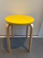 Ikea Frosta houten kruk, Huis en Inrichting, Krukjes, Ophalen of Verzenden, Gebruikt, Hout