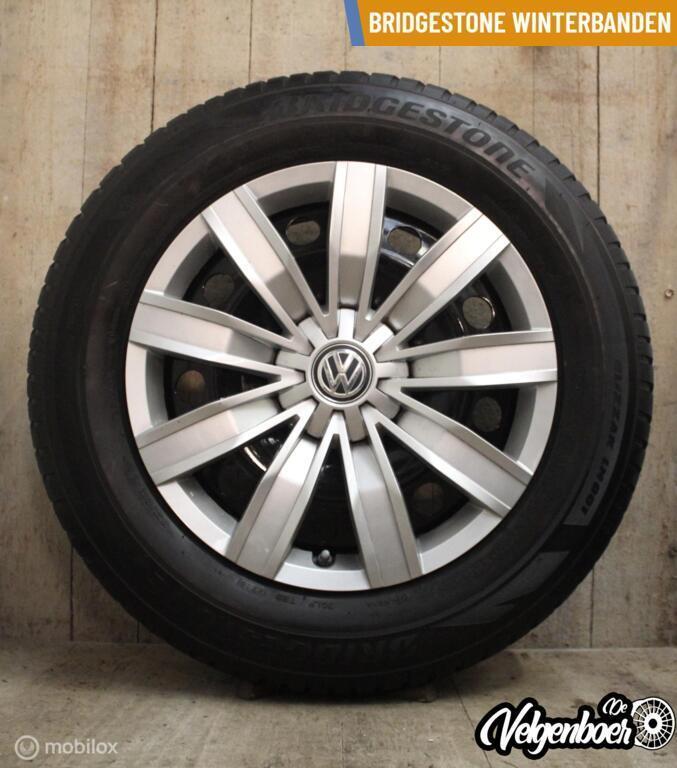 Volkswagen Tiguan velgen + Bridgestone winterbanden, Auto-onderdelen, Banden en Velgen, Banden en Velgen, Winterbanden, 17 inch