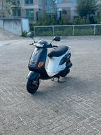 Skipper 125cc Met papieren, Fietsen en Brommers, Scooters | Piaggio, Tweetakt, Overige modellen, Zo goed als nieuw, 125 cc