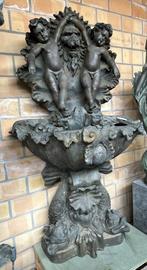 antiek bronzen wand fontein--gesigneerd, Tuin en Terras, Overige materialen, Gebruikt, Ophalen, Fontein