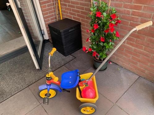 Driewieler en auto, Kinderen en Baby's, Speelgoed | Speelgoedvoertuigen, Gebruikt, Ophalen of Verzenden