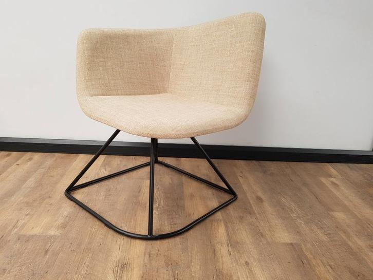 Design chair, Huis en Inrichting, Stoelen, Nieuw, Eén, Stof, Grijs, Ophalen of Verzenden