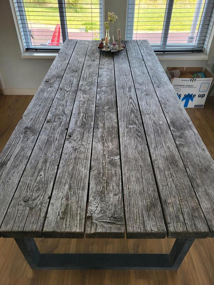 Grote zware (!) tuintafel met stalen poten, Tuin en Terras, Tuintafels, Gebruikt, Rechthoekig, Hout, Ophalen