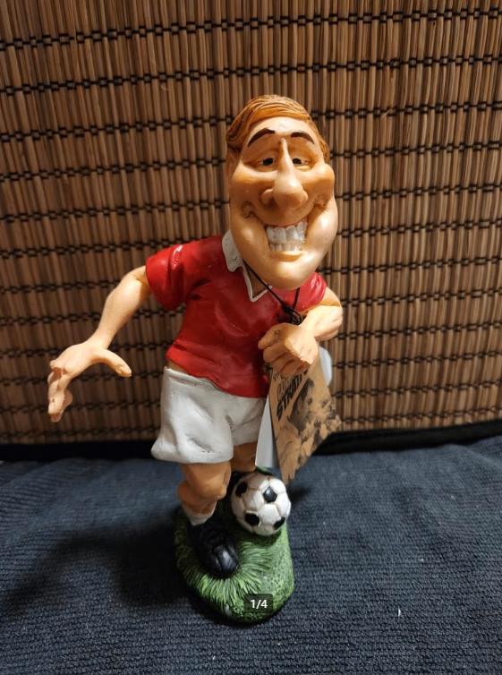 Comical world of Stratford rode voetballer 15cm, Ophalen of Verzenden, Nieuw, Mens