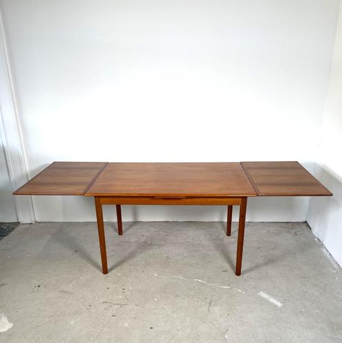 Teak verlengbare Deense eettafel, H. Sigh & Søns Møbelfabrik, Huis en Inrichting, Tafels | Eettafels, Zo goed als nieuw, 50 tot 100 cm