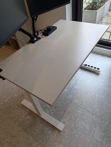 Sta-bureau TROTTEN - handmatig verstelbaar 120x160 grijs beschikbaar voor biedingen