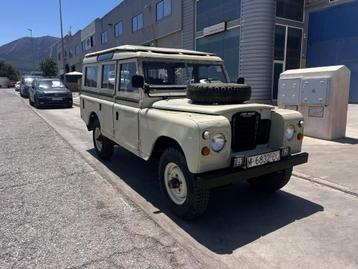 Land Rover 109, Series 3, 9 zitplaatsen, bj 1979, oldtimer  beschikbaar voor biedingen