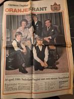 Koningin Beatrix aantreden en aftreden, Ophalen of Verzenden, 1980 tot heden, Nederland, Krant