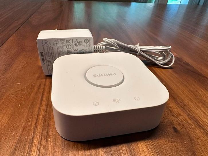 Philips Hue Bridge - Zo goed als nieuw!, Huis en Inrichting, Lampen | Hanglampen, Zo goed als nieuw, Minder dan 50 cm, Kunststof