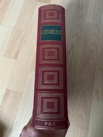 Catholica encyclopedie voor het katholieke leven beschikbaar voor biedingen