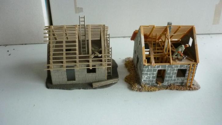 2 H0 huisjes in aanbouw, Hobby en Vrije tijd, Modeltreinen | H0, Gebruikt, Brug, Tunnel of Gebouw, Gelijkstroom, Lima, Ophalen of Verzenden
