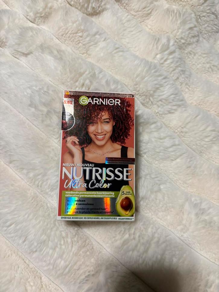 Garnier Rode Haarverf – Nieuw & Ongeopend – €10, Kleding | Dames, Overige Dameskleding, Nieuw, Ophalen of Verzenden